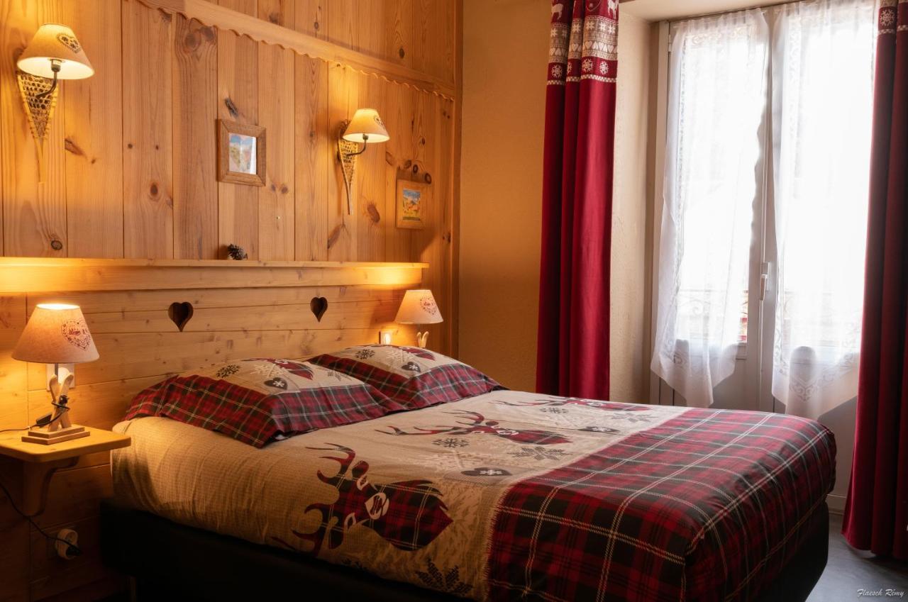 Hotel Quin Te Va Cauterets Exterior photo