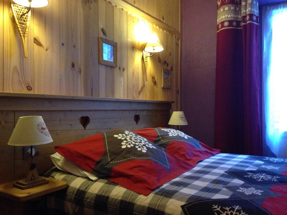 Hotel Quin Te Va Cauterets Exterior photo